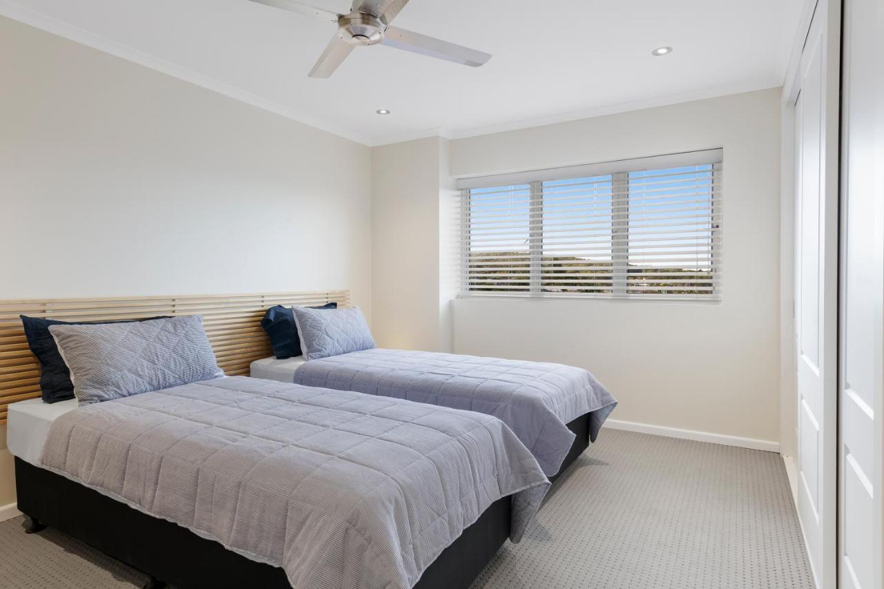 Ramada Resort By Wyndham Shoal Bay Esterno foto