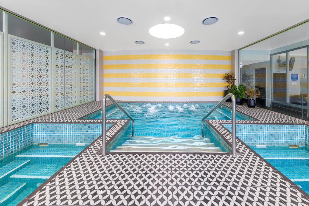 Ramada Resort By Wyndham Shoal Bay Esterno foto