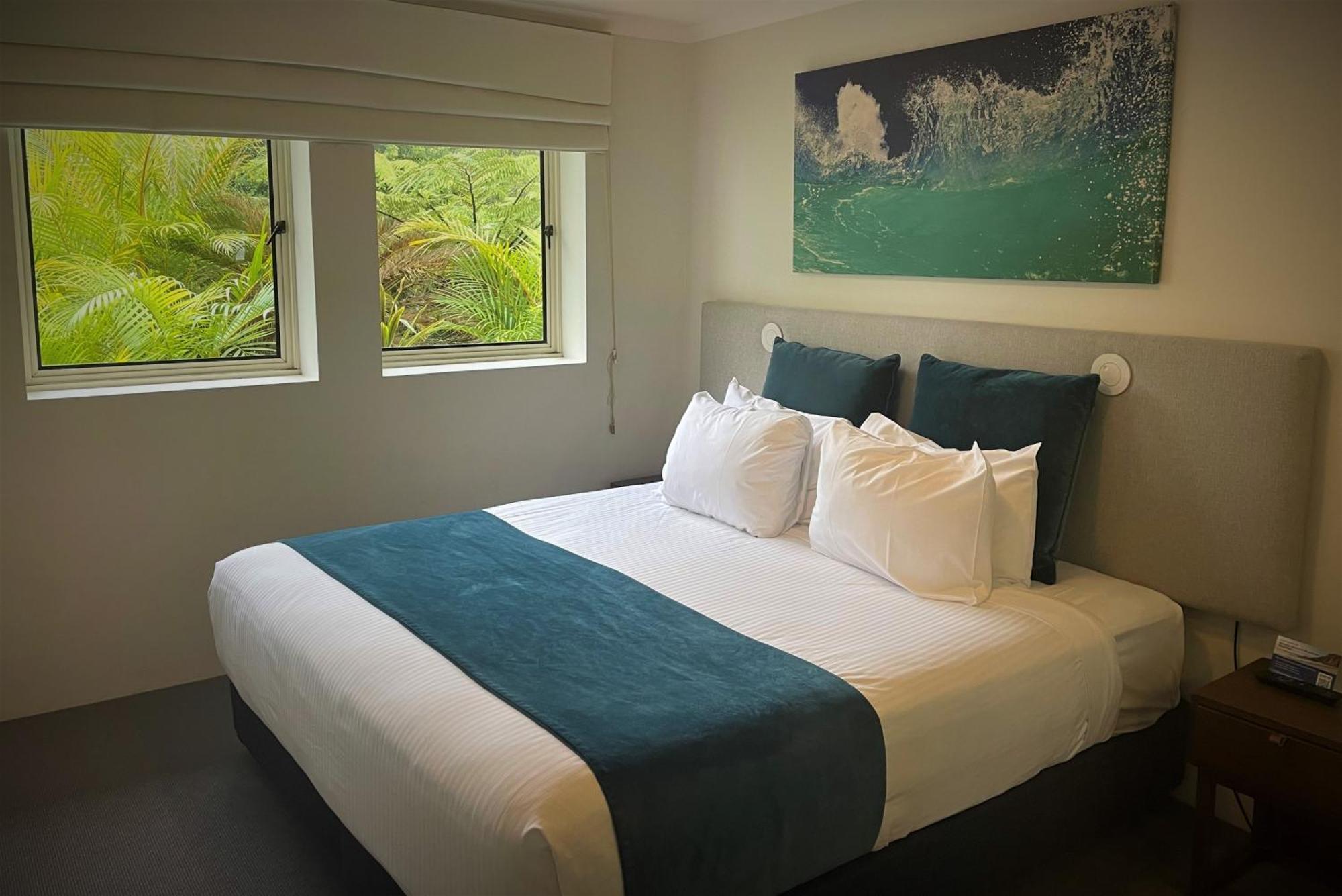 Ramada Resort By Wyndham Shoal Bay Esterno foto