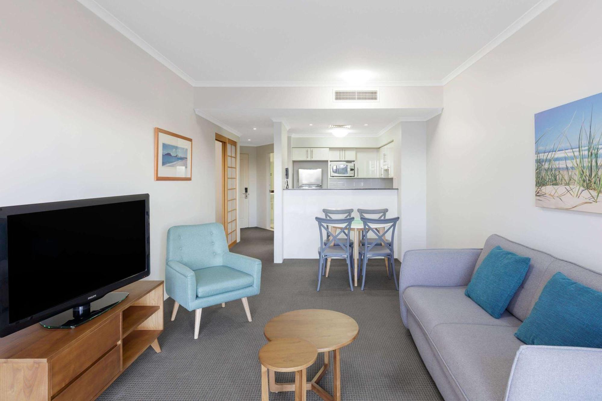 Ramada Resort By Wyndham Shoal Bay Esterno foto